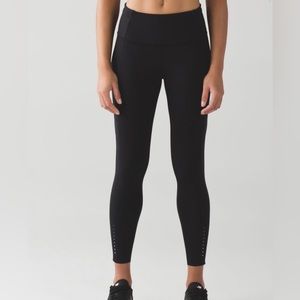 Lululemon Fast And Free 7/8 Tight
Black